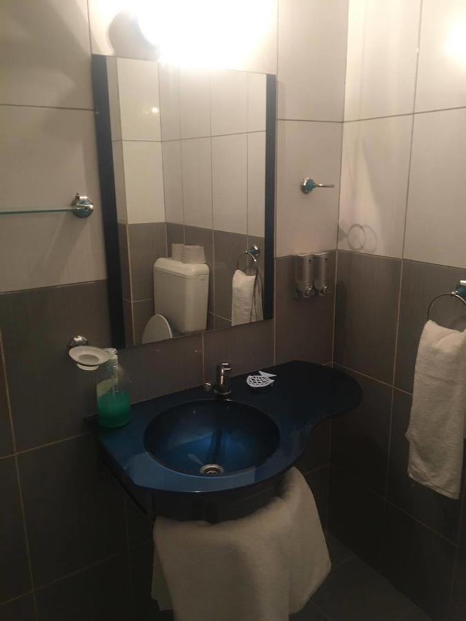 Hotel Dinastia 피테슈티 외부 사진