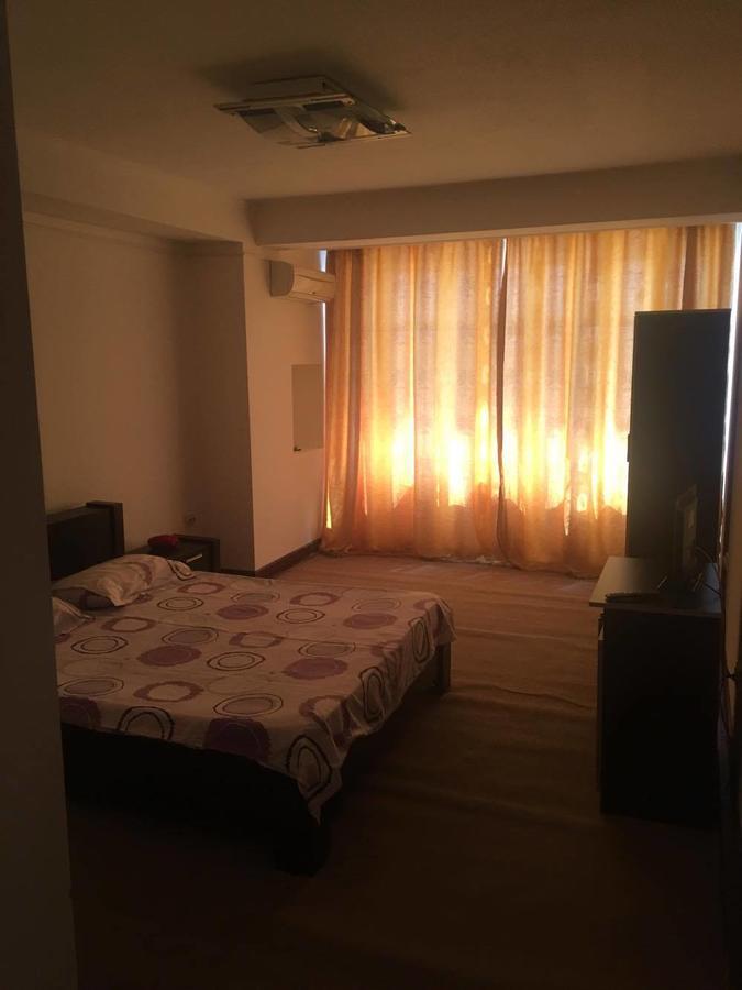 Hotel Dinastia 피테슈티 외부 사진