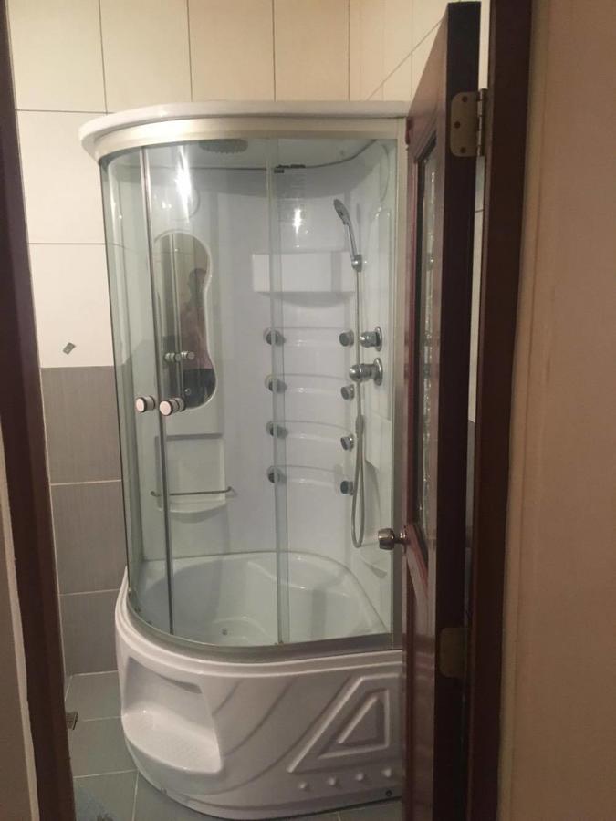 Hotel Dinastia 피테슈티 외부 사진